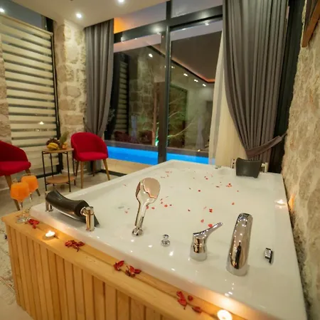 Oliva Hotel Kaş
